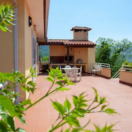 Semesterbostad Quinta